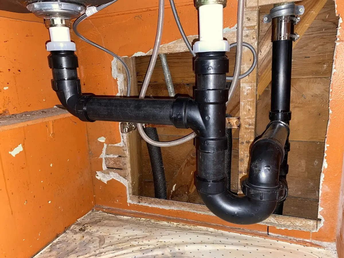 Professional Pipe Bursting equipment and tools on the job in West Springfield Town